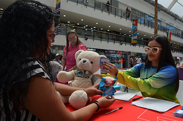 En el C.C. Las Américas unieron fuerzas para recaudar más de 1.500 juguetes para los niños afectados
