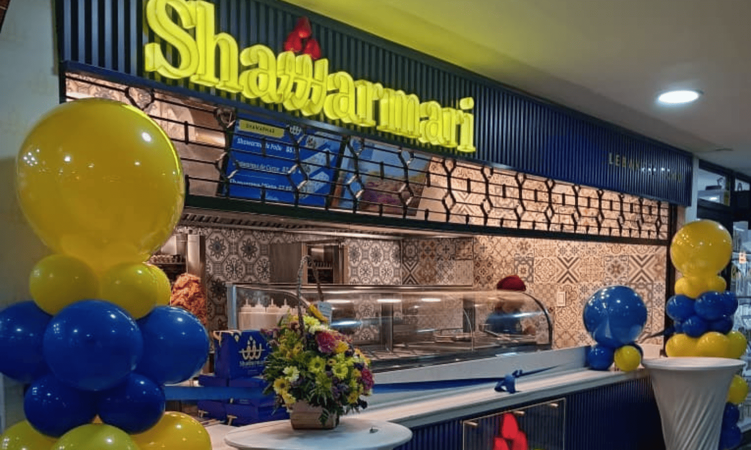 Shawarmari te espera con los mejores shawarmas al grill en el C.C. Las Américas - Imagen 2