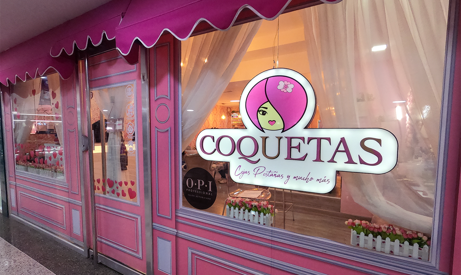 Cejas Coquetas y Mucho Más